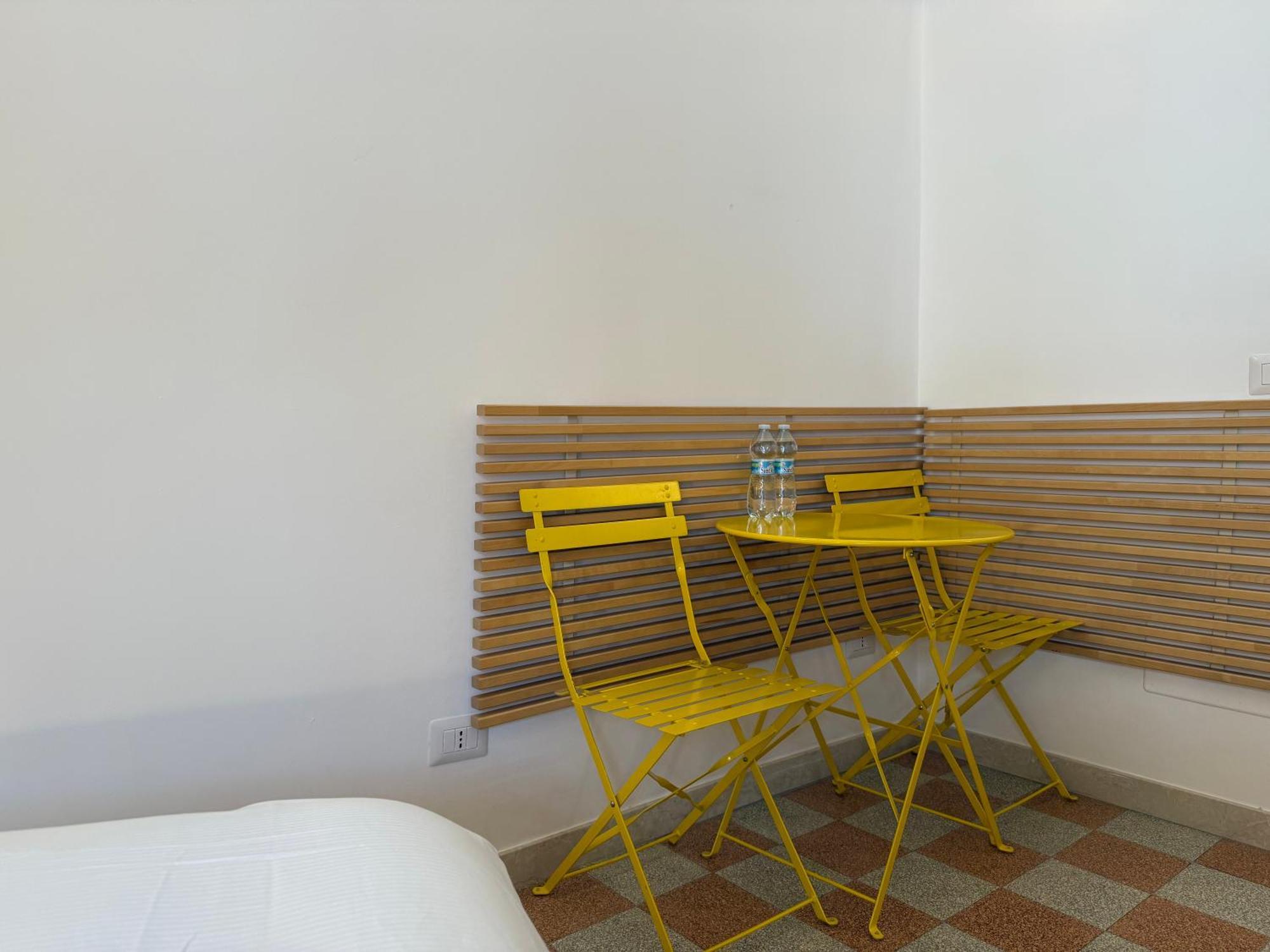 Green Rooms * Rome