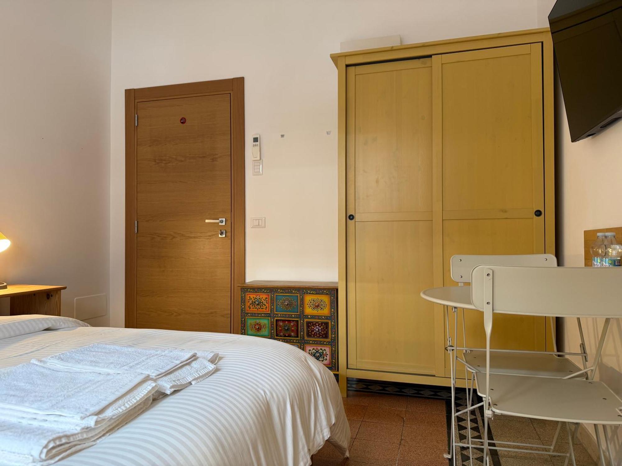Green Rooms * Rome